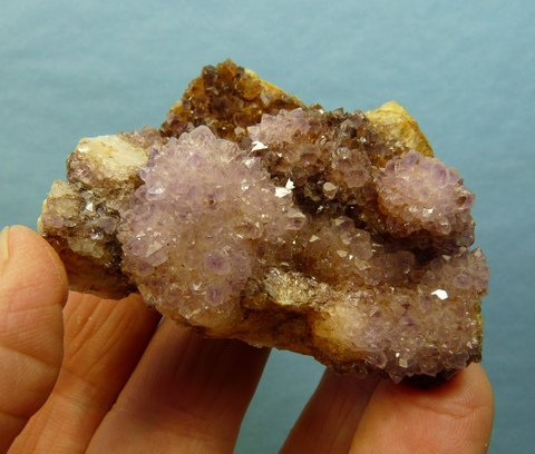 Drusy, light amethyst quartz crystals on matrix Drusy, light amethyst quartz crystals on matrix
