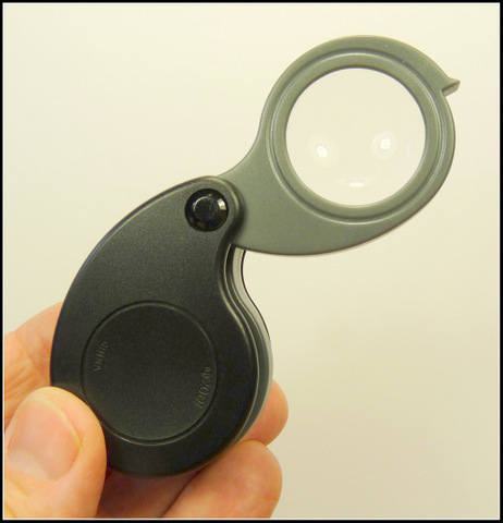 Loupe, magnifier - enjoy the hidden beauty of specimens!