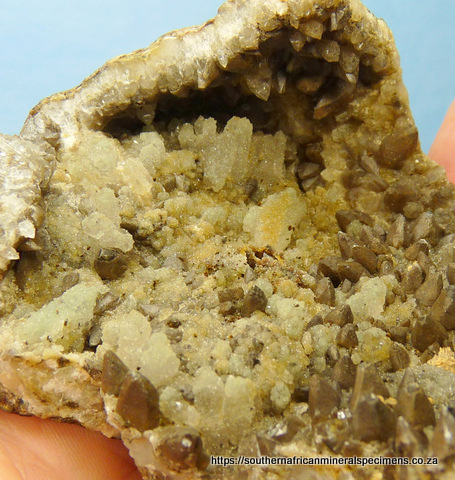 Calcite geode with dogtooth calcite and chalcedony Calcite geode with dogtooth calcite and chalcedony