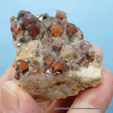 Phantom quartz crystals on matrix