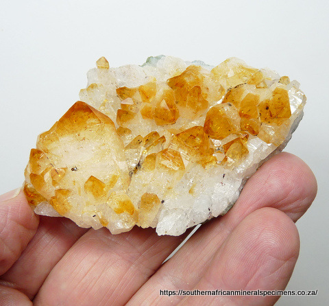 Cobaltoan dolomite crystals on rock matrix